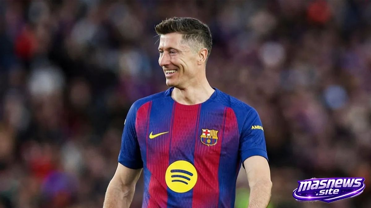 AC Milan rekrut Lewandowski dari Barcelona rumor transfer